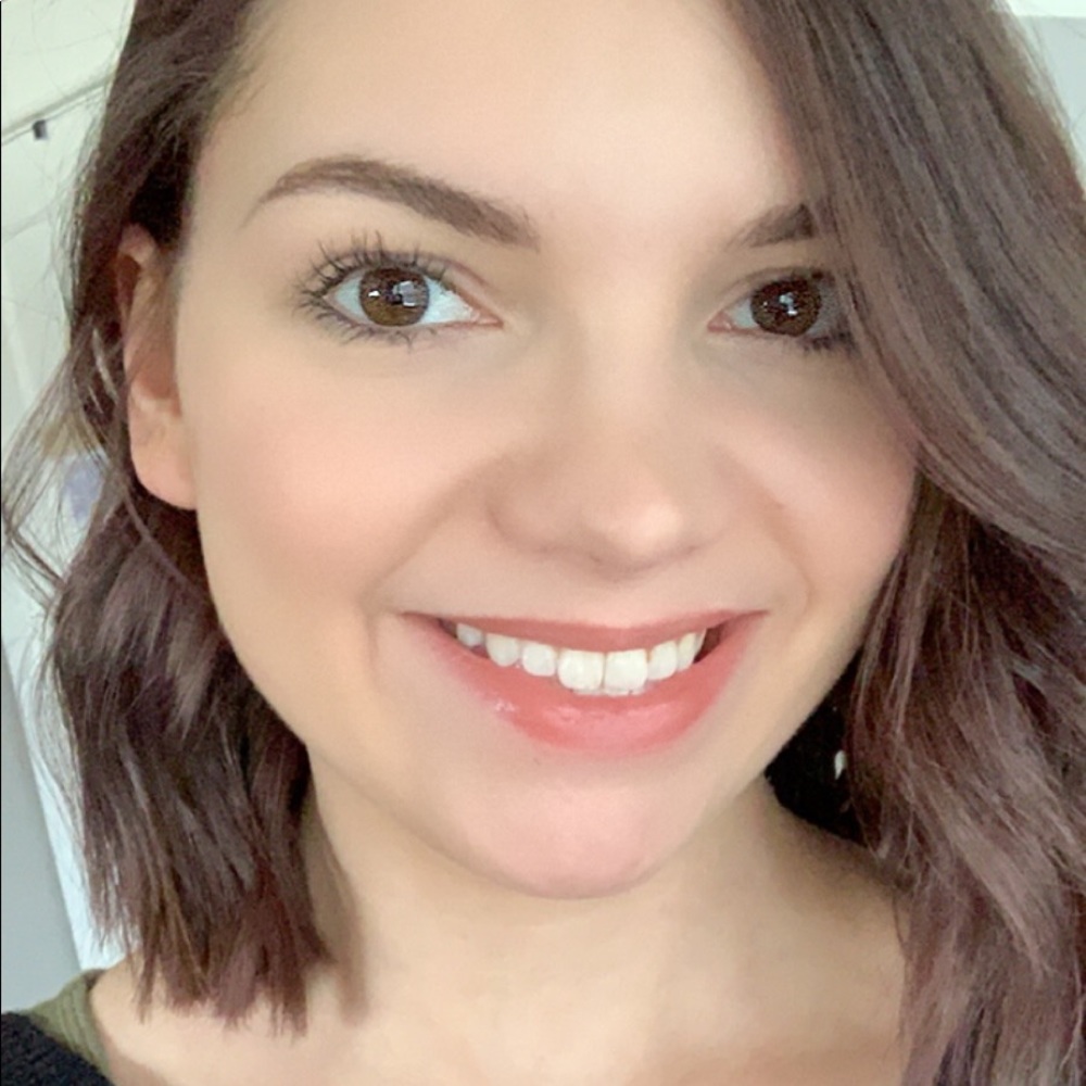 Meet your Posher, Sara